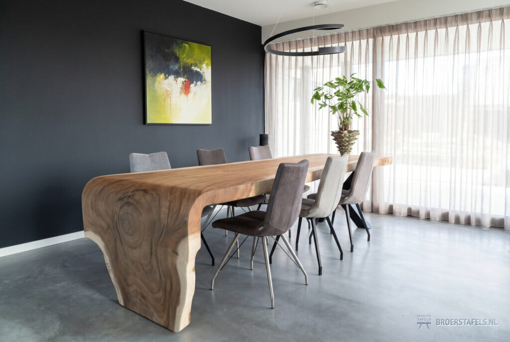 Wat kost een houten tafel op maat? Een eerlijk prijsoverzicht