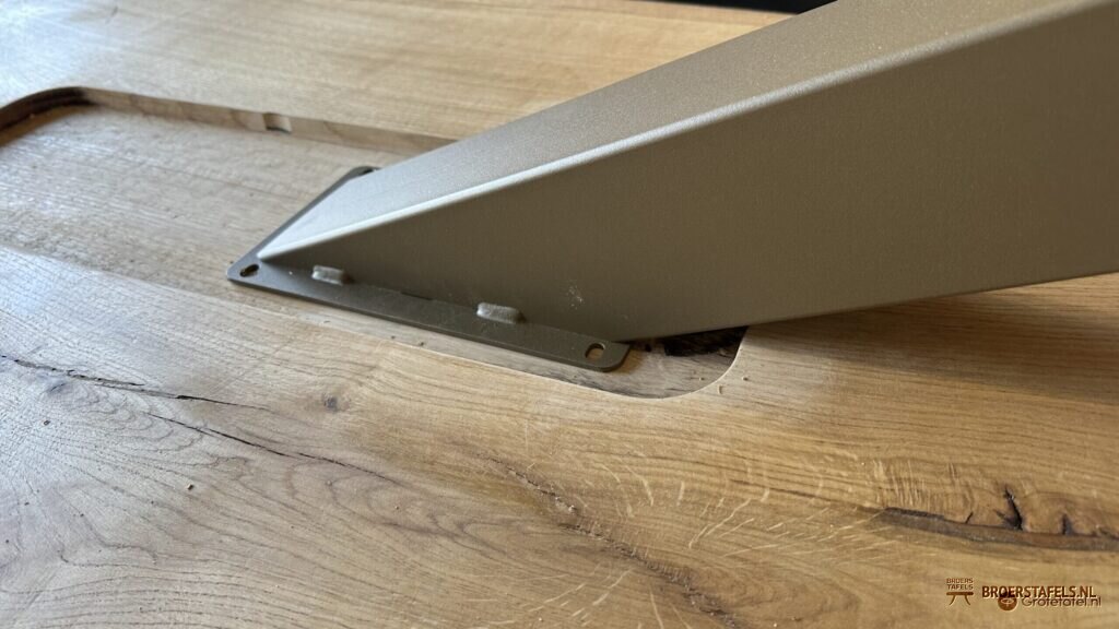 Eiken eetkamertafel 240cm